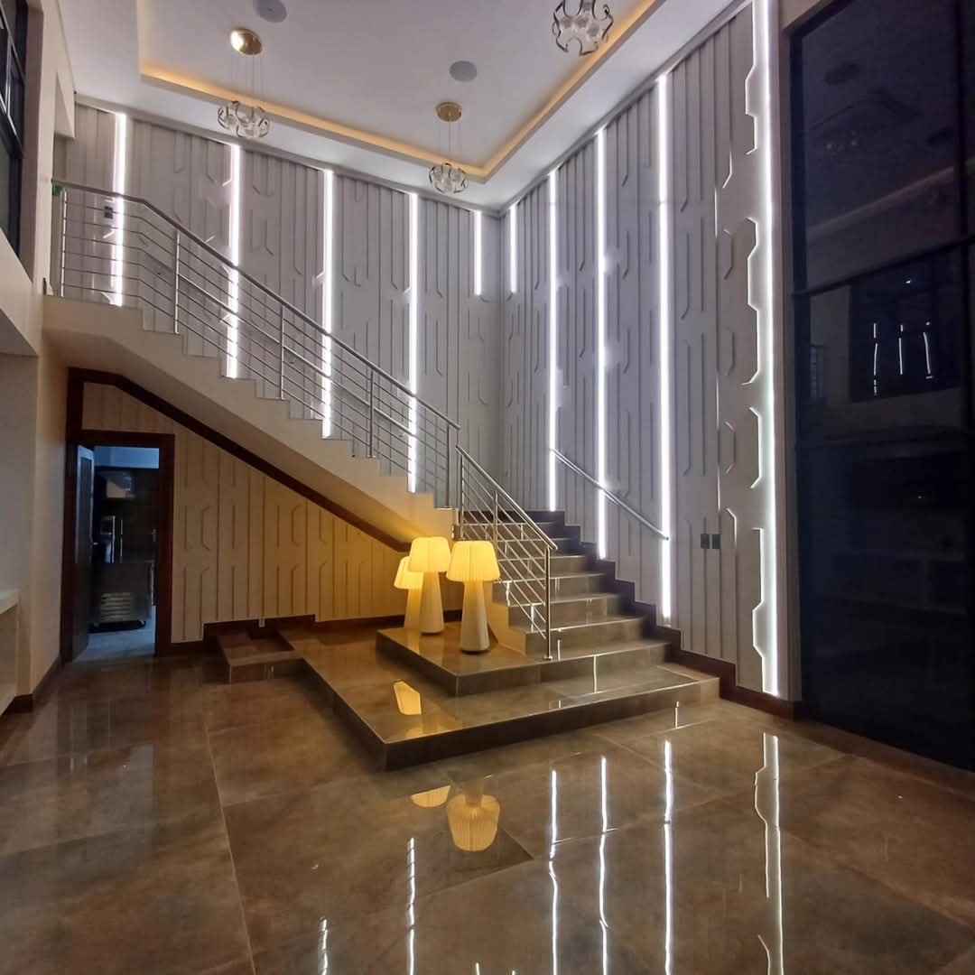 Pool Rim Lighting